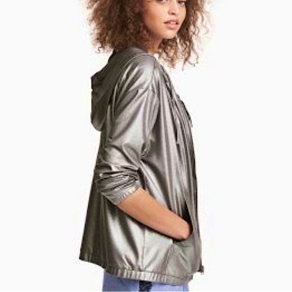 H&M x Coachella Collection Metallic Silver Hooded Zip Front Jacket Small - Picture 1 of 13